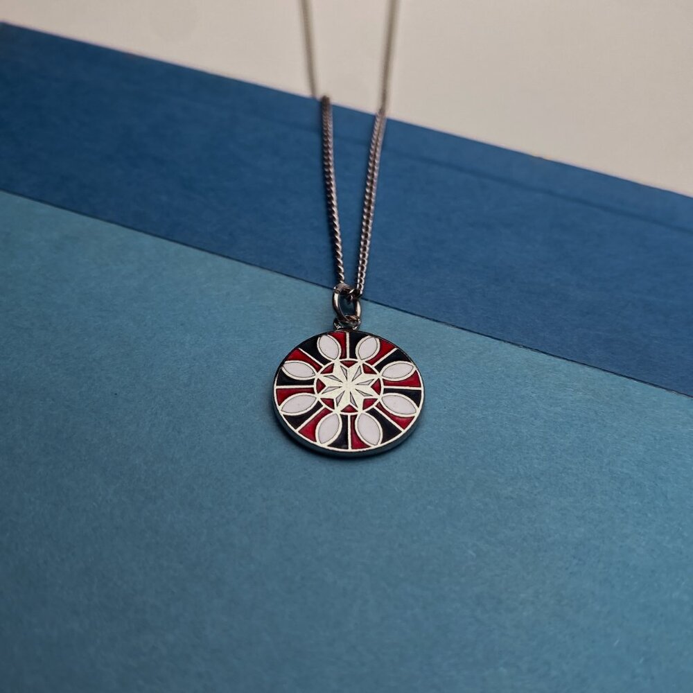 Vintage Pennsylvania Dutch Hex Art Symbol Minimalist Enamel Charm Chain Necklace